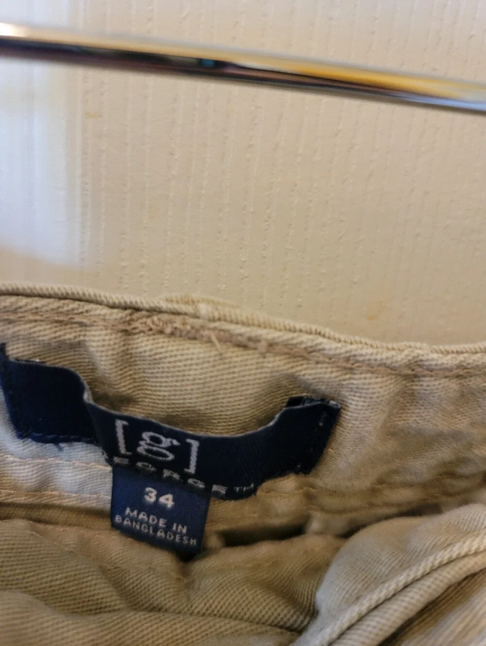 Men's Sz. 34 Beige Chino Shorts